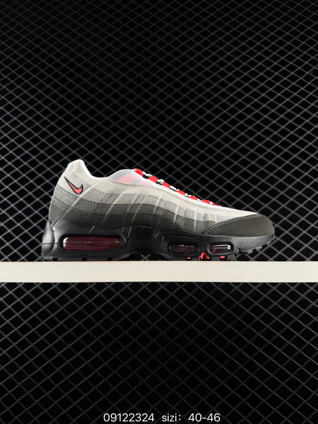 NIKE AIR MAX 95 TT-IV5831